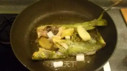 Make Yellowfish soup step 2