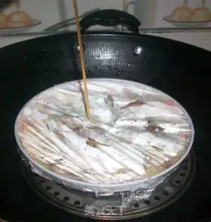Make Cracking eggs step 6