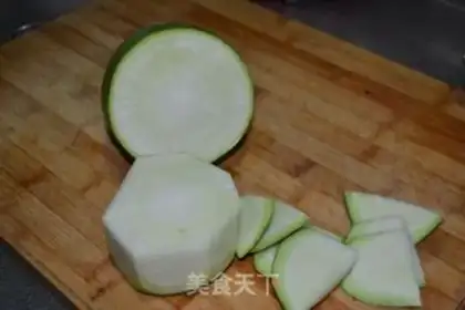 Make radish pickles step 0