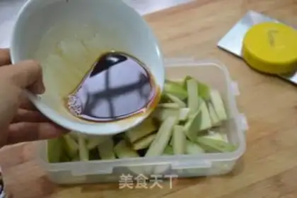 Make radish pickles step 4