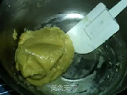 Make Pineapple lunar pie step 6