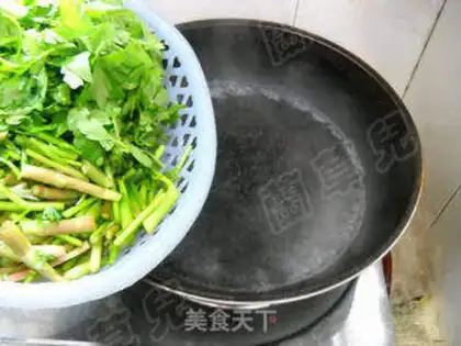 Make Jealousy celery peanuts step 2