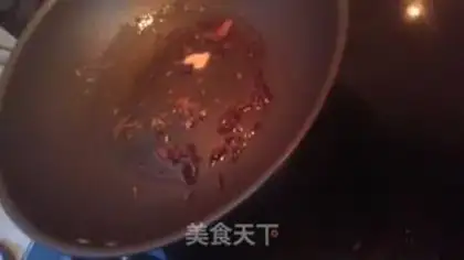 Make Spicy chicken with dates step 4