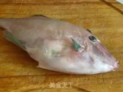Make Red-fried skinfish step 1