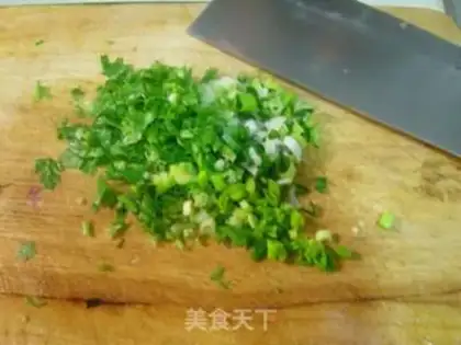 Make Garlic hands on dragon bones step 5