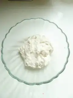 Make raisin soufflé step 0