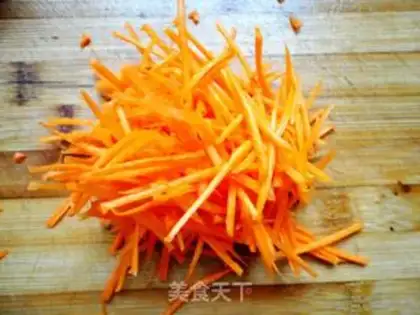 Make Frozen needle mushrooms step 1