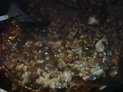 Make Meat and eggplant noodles step 5