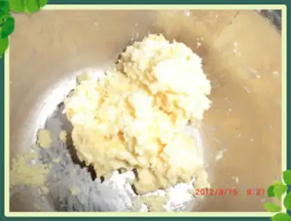 Make Cucumber fragrance egg tower step 4