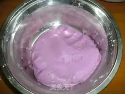 Make Plum vase step 3