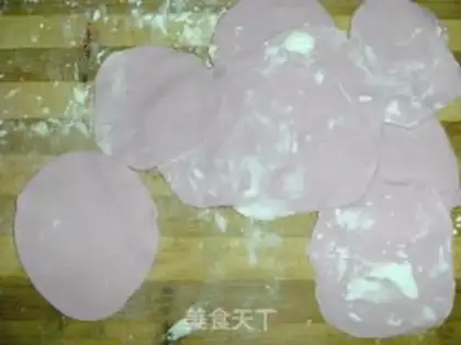 Make Plum vase step 8