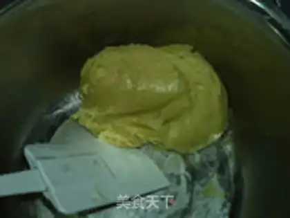 Make Bean moon cake step 6