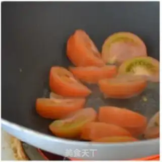 Make Tomato pickles and omelet soup step 1