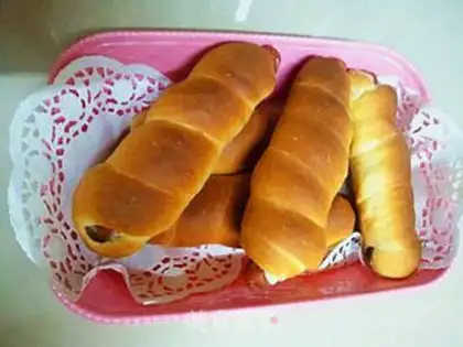 Make Ham sausage rolls step 11