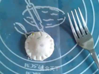 Make Five donkey souffles step 4