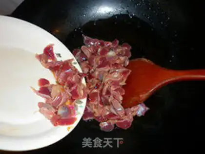 Make Curry fried pigeon kidney step 2