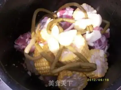 Make Sour bean corn ribs soup step 2