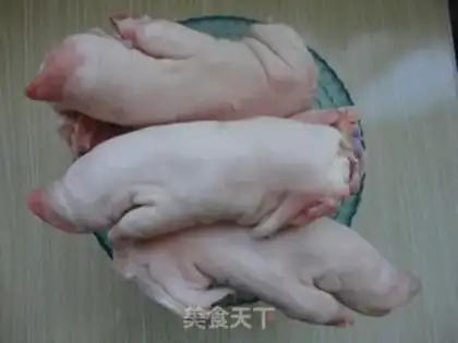 Make Pork hoof step 0