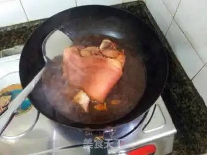 Make Red elbow step 2