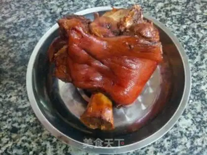 Make Red elbow step 4