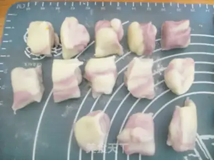 Make Ice mooncake step 24
