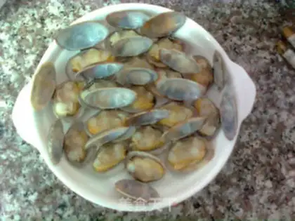 Make Flower clams and eggs step 6