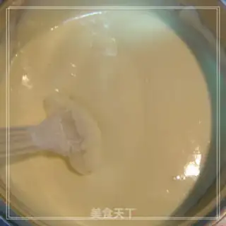 Make Yogurt cake step 7