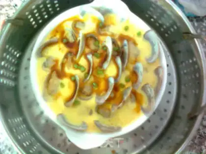 Make Flower clams and eggs step 11