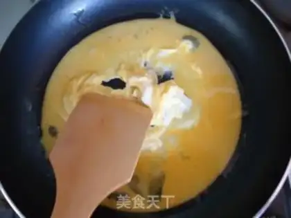 Make Tuna onions step 2