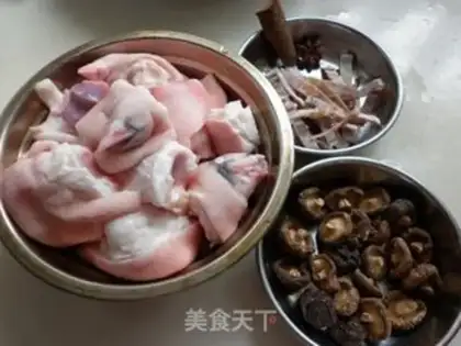 Make Red burning of pigs