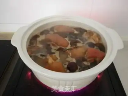 Make Red burning of pigs