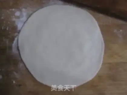 Make Hot beef pie step 4