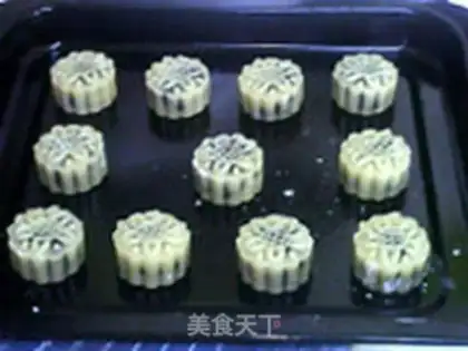 Make Bean and egg yolks step 24