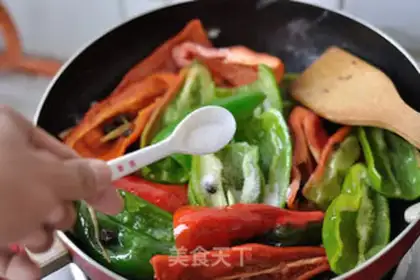 Make Scramble chili step 3