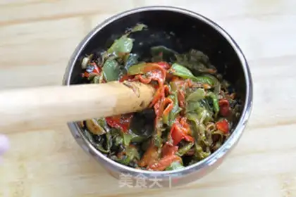 Make Scramble chili step 5