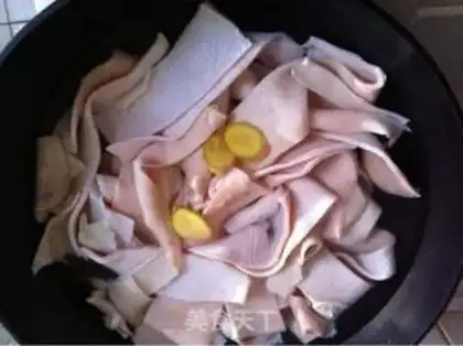 Make Spicy pork skin step 3