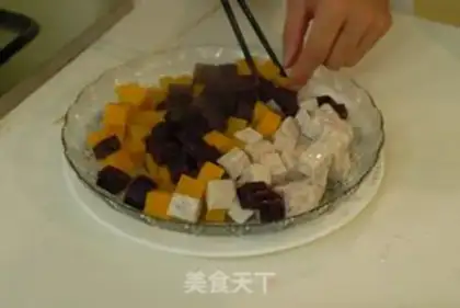 Make Coconut Sanbao step 3