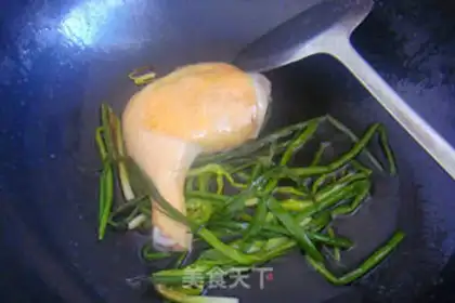 Make Onion chicken legs step 4