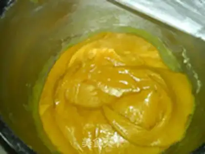 Make Mango coconut ice-cream mooncake step 10