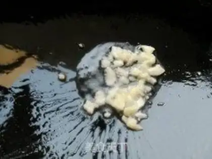 Make Turn on the tomato shrimp step 5