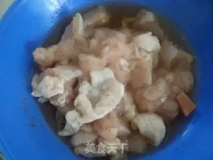 Make Chicken ham pizza step 1