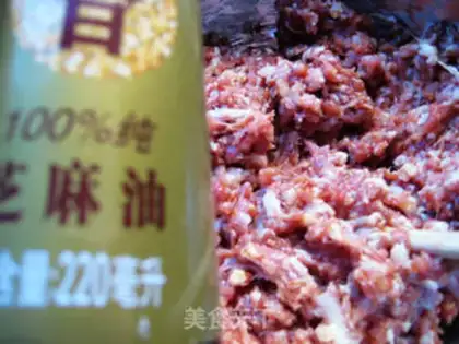 Make Round cabbage and pork steam step 2