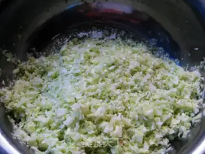 Make Round cabbage and pork steam step 6