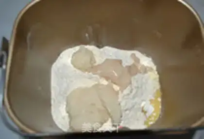 Make Toast soup from Hokkaido step 1