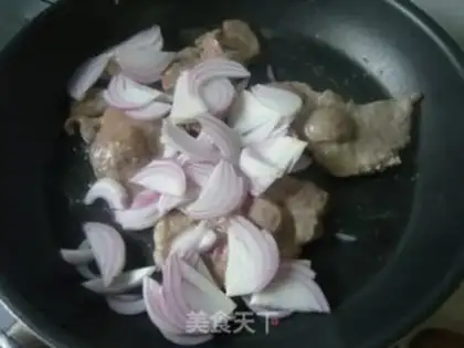 Make Pine and pepper pork step 1