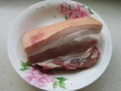 Make Pork cabbage stew step 0