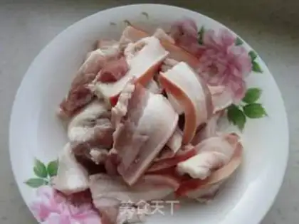 Make Pork cabbage stew step 1