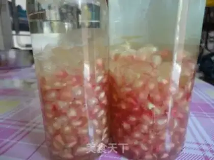 Make Homemade pomegranate step 1