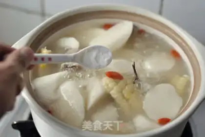 Make Pork bone pot soup step 8
