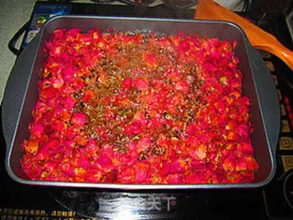 Make Rose Bean Mooncake step 4